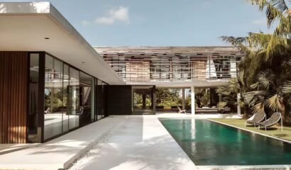 Villa La Dacha – Tropical Luxury with Stunning Rice Paddy Views in the Heart of Canggu