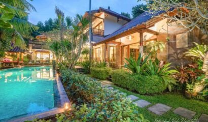 Puri Lana Villa