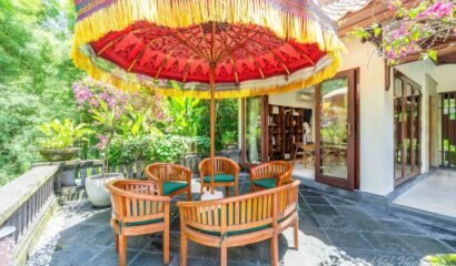 Puri Lana Villa