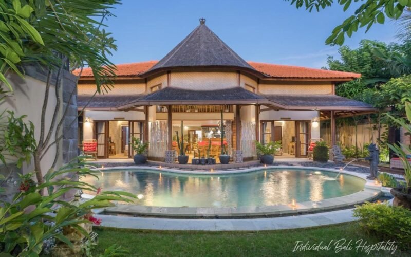 Villa Sode Balangan – Unique Design Building With Beautiful Manicure Landscape