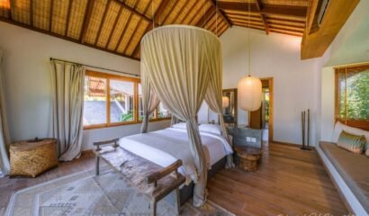 Villa Kauh – Tranquil 5 Bedroom Retreat in Pererenan, Bali