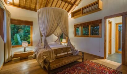 Villa Kauh – Tranquil 5 Bedroom Retreat in Pererenan, Bali