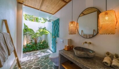Villa Kauh – Tranquil 5 Bedroom Retreat in Pererenan, Bali