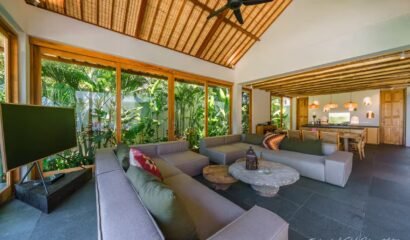 Villa Kauh – Tranquil 5 Bedroom Retreat in Pererenan, Bali