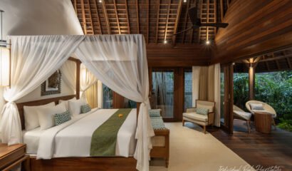 The Suaka Baliaga – 7BR Balinese Tropical Villa Perfect for Kids Near Batu Belig Beach