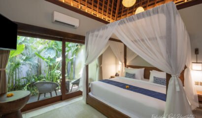 The Suaka Baliaga – 7BR Balinese Tropical Villa Perfect for Kids Near Batu Belig Beach