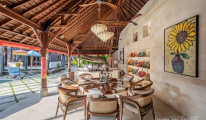 The Suaka Baliaga – 7BR Balinese Tropical Villa Perfect for Kids Near Batu Belig Beach