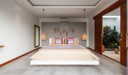 Luxury 5-Bedroom Villa in Seminyak, Bali – Private Infinity Pool and Garden Sanctuary
