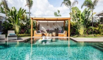 Luxury 5-Bedroom Villa in Seminyak, Bali – Private Infinity Pool and Garden Sanctuary