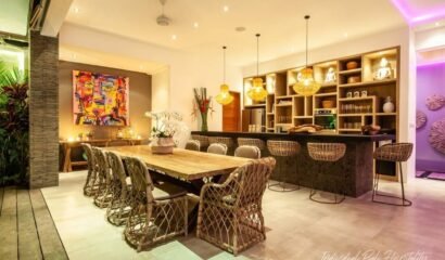 Luxury 5-Bedroom Villa in Seminyak, Bali – Private Infinity Pool and Garden Sanctuary