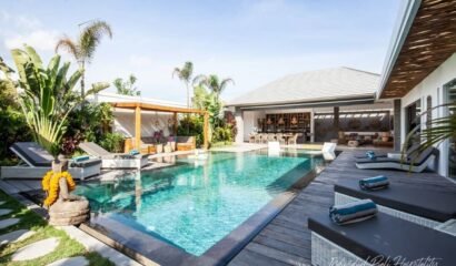 Luxury 5-Bedroom Villa in Seminyak, Bali – Private Infinity Pool and Garden Sanctuary