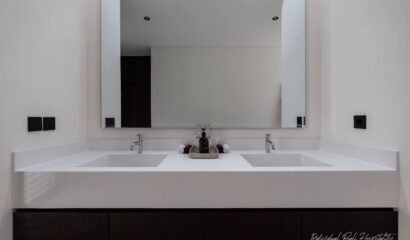 Villa Gendang – 5-Bedroom Private Villa Walking Distance to Seminyak Beach
