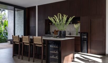 Villa Gendang – 5-Bedroom Private Villa Walking Distance to Seminyak Beach