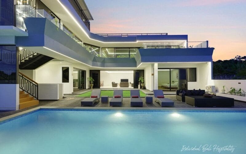 Sea View Villa Uluwatu – Your Modern Oceanfront Escape Near Savaya