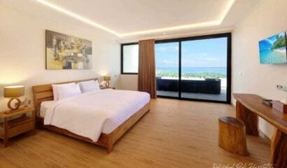 Sea View Villa Uluwatu – Your Modern Oceanfront Escape Near Savaya