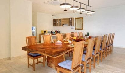 Sea View Villa Uluwatu – Your Modern Oceanfront Escape Near Savaya