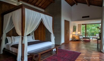 Jeeva Tirta Villa – A Tropical Riverside Retreat Villa with Luxurious Facilities in Seminyak