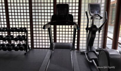 Jeeva Tirta Villa – A Tropical Riverside Retreat Villa with Luxurious Facilities in Seminyak