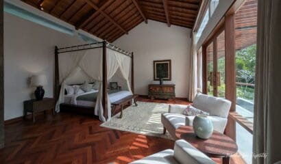 Jeeva Tirta Villa – A Tropical Riverside Retreat Villa with Luxurious Facilities in Seminyak