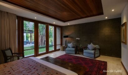 Jeeva Tirta Villa – A Tropical Riverside Retreat Villa with Luxurious Facilities in Seminyak