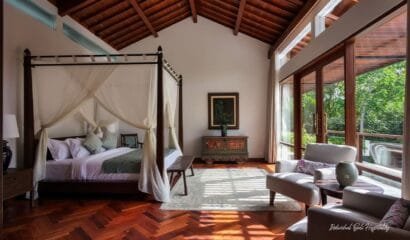 Jeeva Tirta Villa – A Tropical Riverside Retreat Villa with Luxurious Facilities in Seminyak