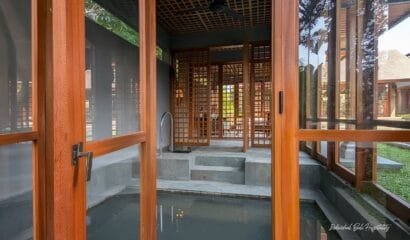 Jeeva Tirta Villa – A Tropical Riverside Retreat Villa with Luxurious Facilities in Seminyak