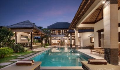 Evergreen Villa – Expansive 9-Bedroom Villa for Groups in Canggu