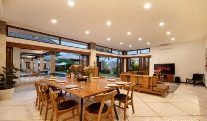 Evergreen Villa – Expansive 9-Bedroom Villa for Groups in Canggu
