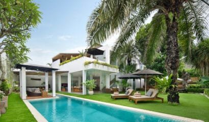 Pine Villa – A 7-Bedroom Private Villa in Canggu, Just 8 Minutes from Batu Bolong Beach