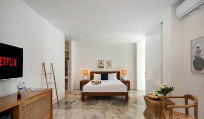 Pine Villa – A 7-Bedroom Private Villa in Canggu, Just 8 Minutes from Batu Bolong Beach