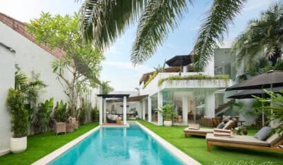Pine Villa – A 7-Bedroom Private Villa in Canggu, Just 8 Minutes from Batu Bolong Beach