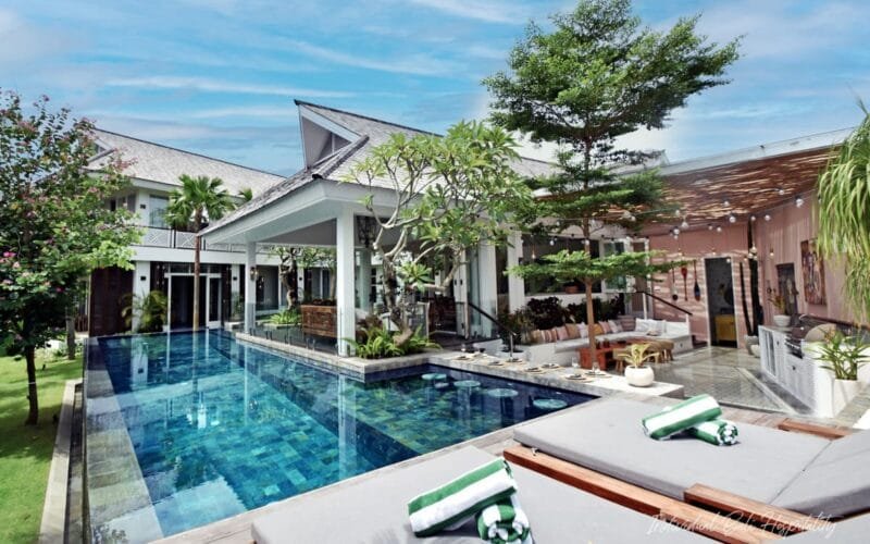 Kasianda Estate – 12 Bedrooms Luxury Villa in Canggu Berawa