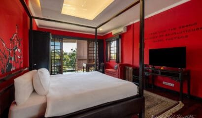 NicoNico Mansion Unique Art Themed 7 Bedroom Villa in Seminyak