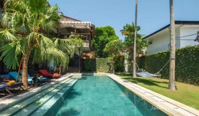 NicoNico Mansion Unique Art Themed 7 Bedroom Villa in Seminyak