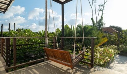 NicoNico Mansion Unique Art Themed 7 Bedroom Villa in Seminyak