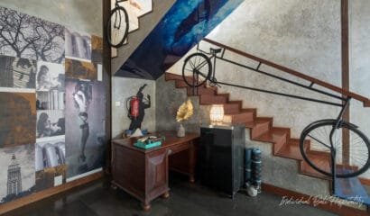 NicoNico Mansion Unique Art Themed 7 Bedroom Villa in Seminyak