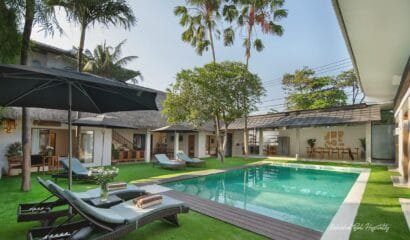 Viola Villa – Huge 9-Bedroom Private Villa in the Heart of Seminyak