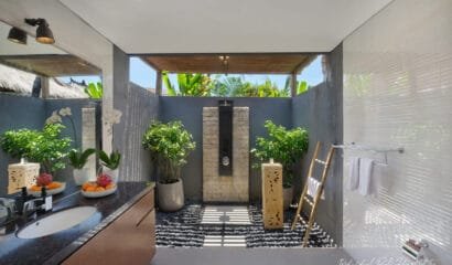 Rosefield Villa – A Grand 11-Bedroom Private Estate in Berawa / Canggu