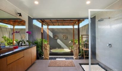 Rosefield Villa – A Grand 11-Bedroom Private Estate in Berawa / Canggu